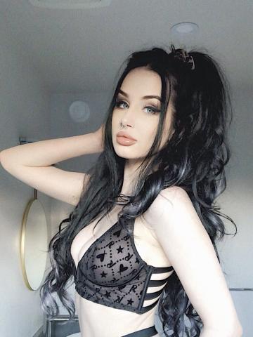 Проститутка Викуля